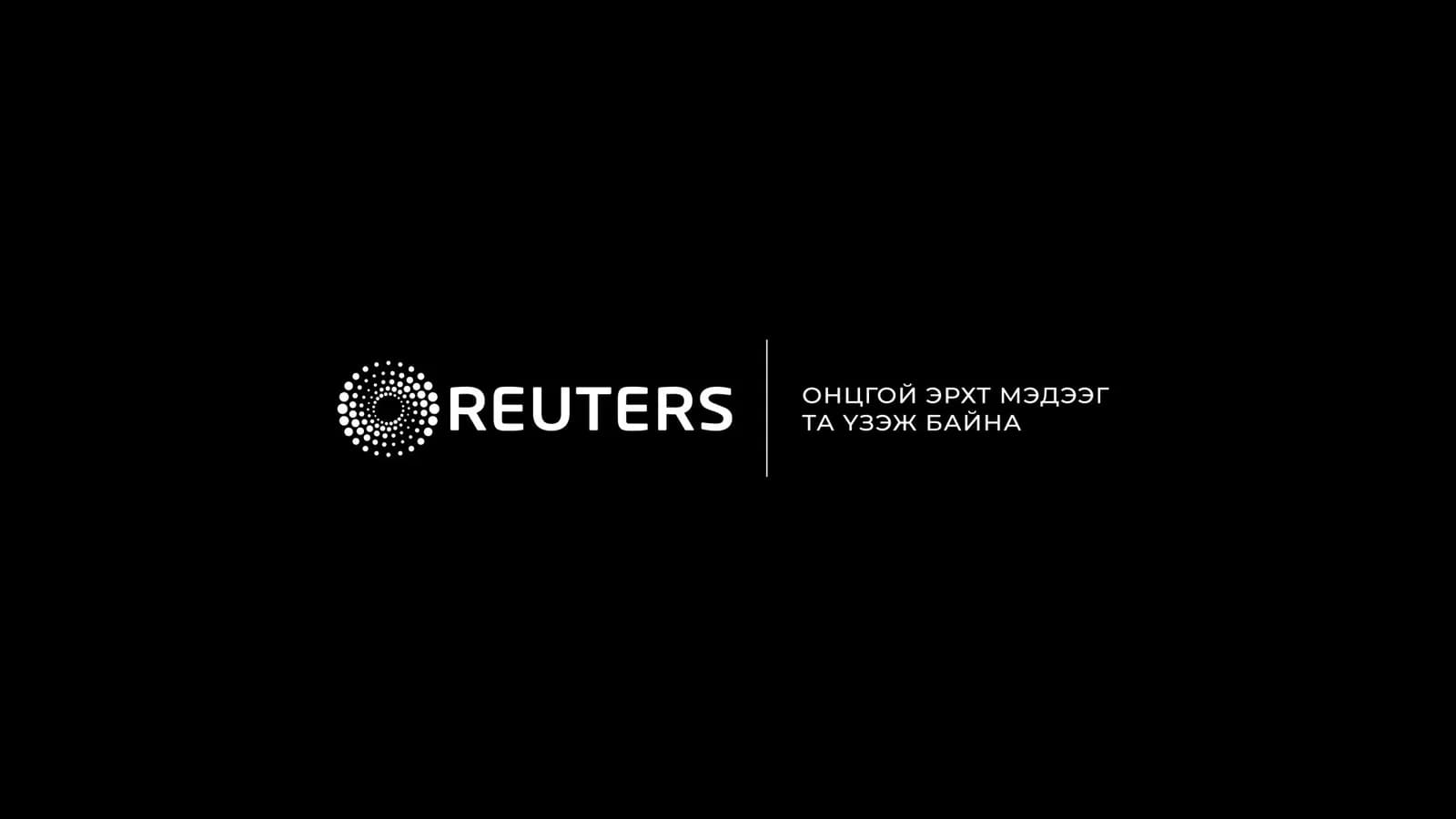 Сар гаруй сувганд саатсан акулыг далайд буцаах гурав дахь оролдлого хийжээ